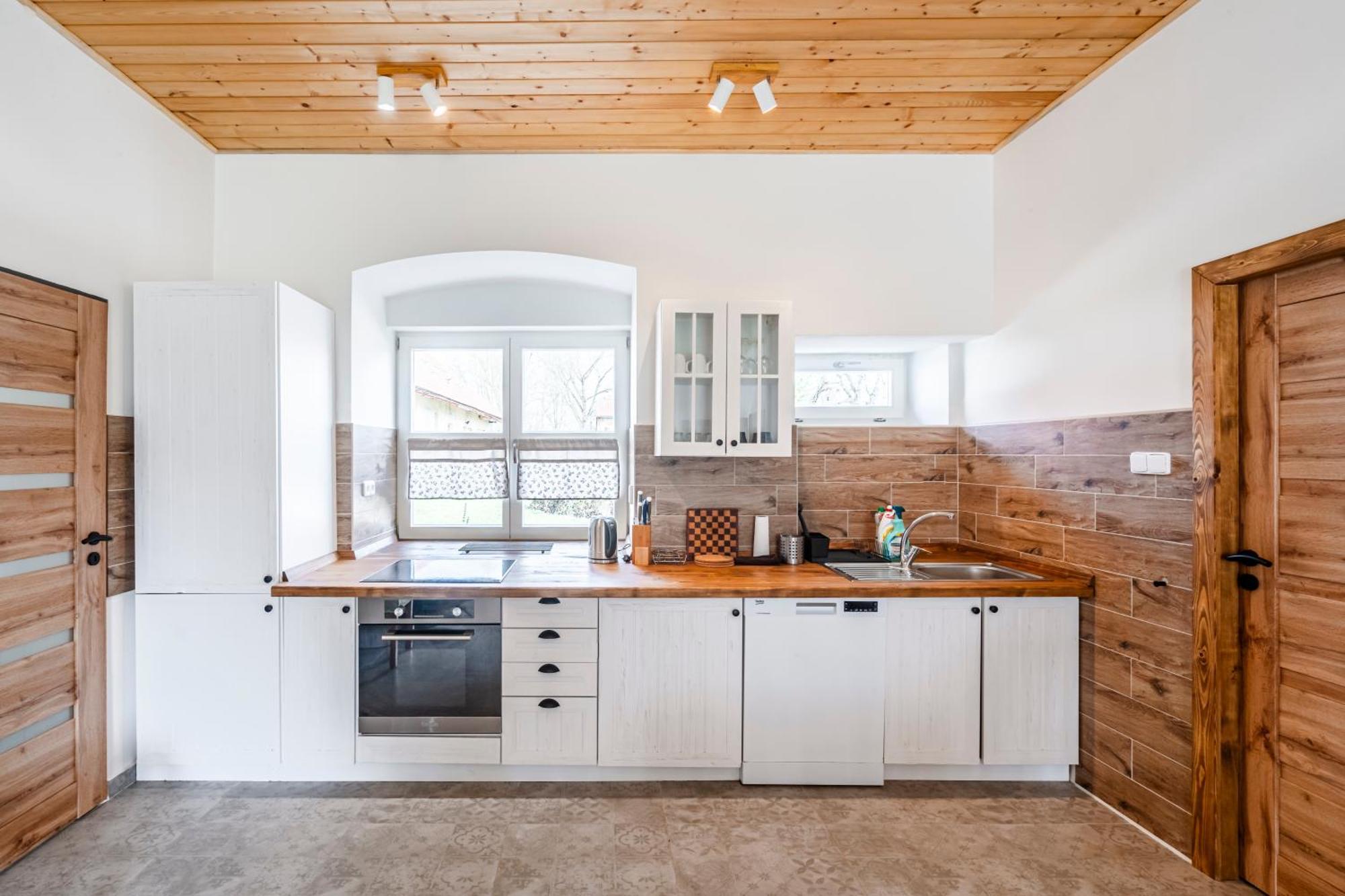 Ferienwohnung Dvur Dolenec Rohoznice  Exterior foto