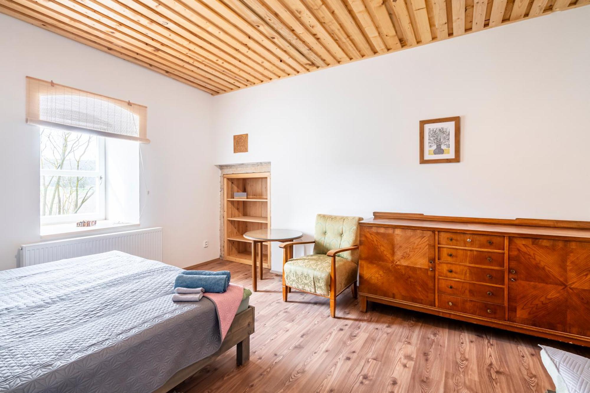 Ferienwohnung Dvur Dolenec Rohoznice  Exterior foto